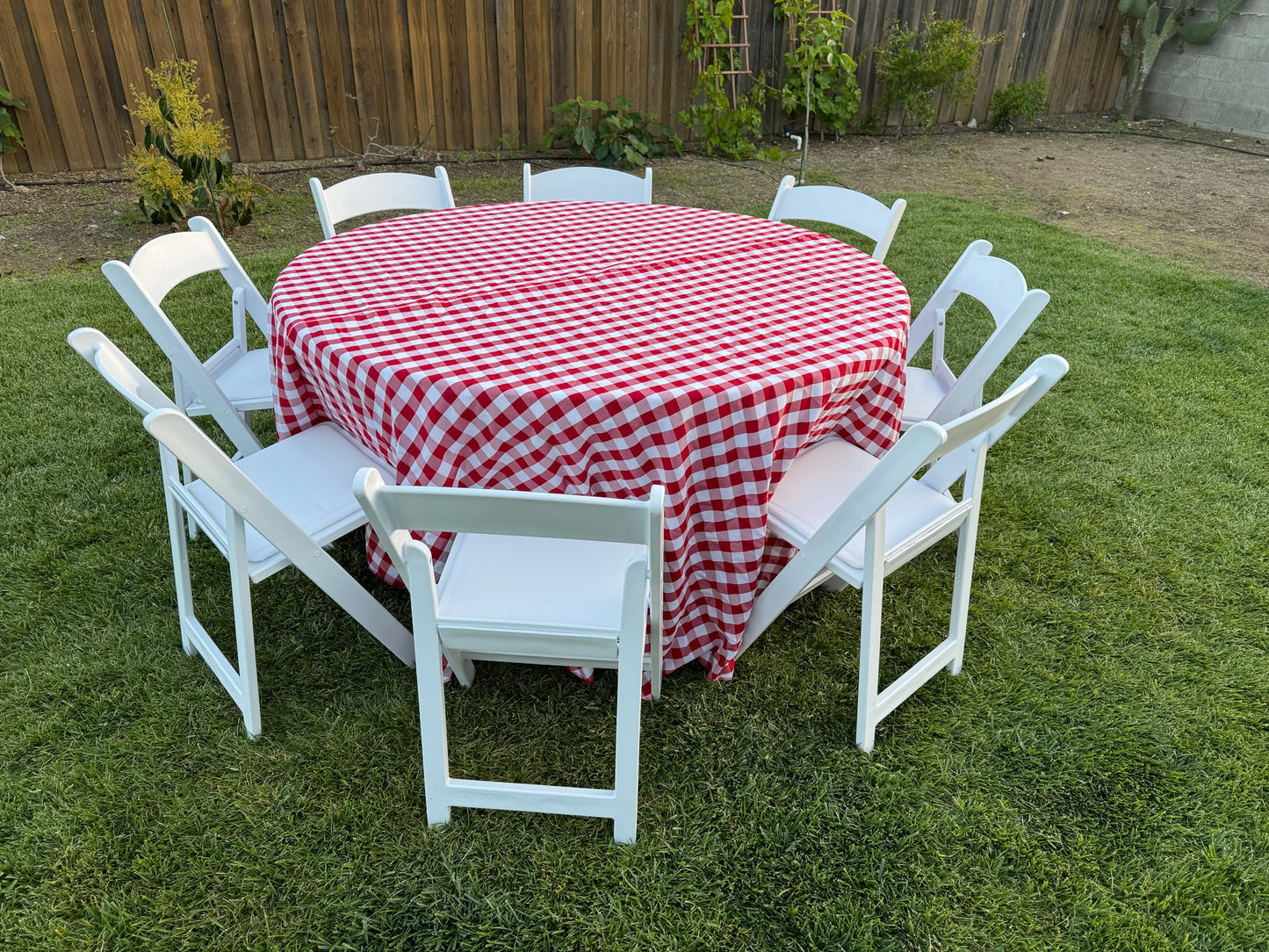 Tables & Chairs